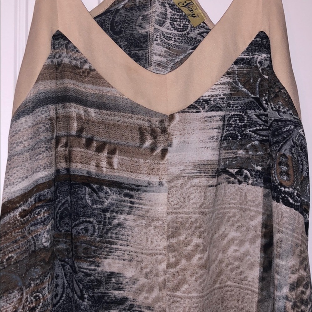 Asymmetrical dress - Picture 2 of 2